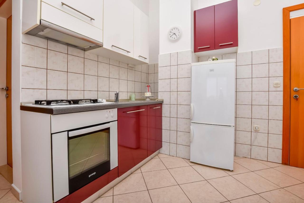 Apartments Anka 罗戈兹尼察 外观 照片